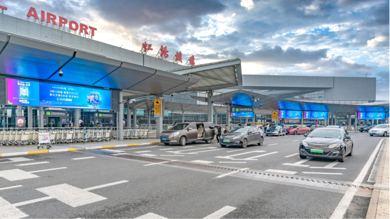 上海虹桥国际机场T2航站楼LED广告