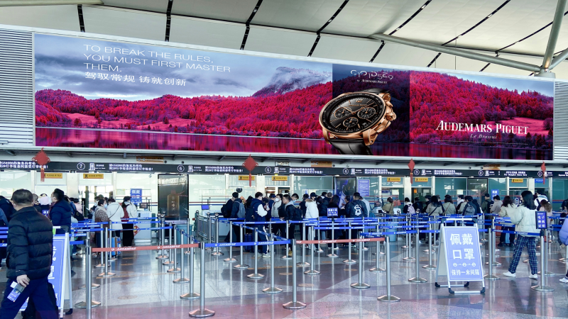 太原武宿国际机场出发安检口LED大屏广告